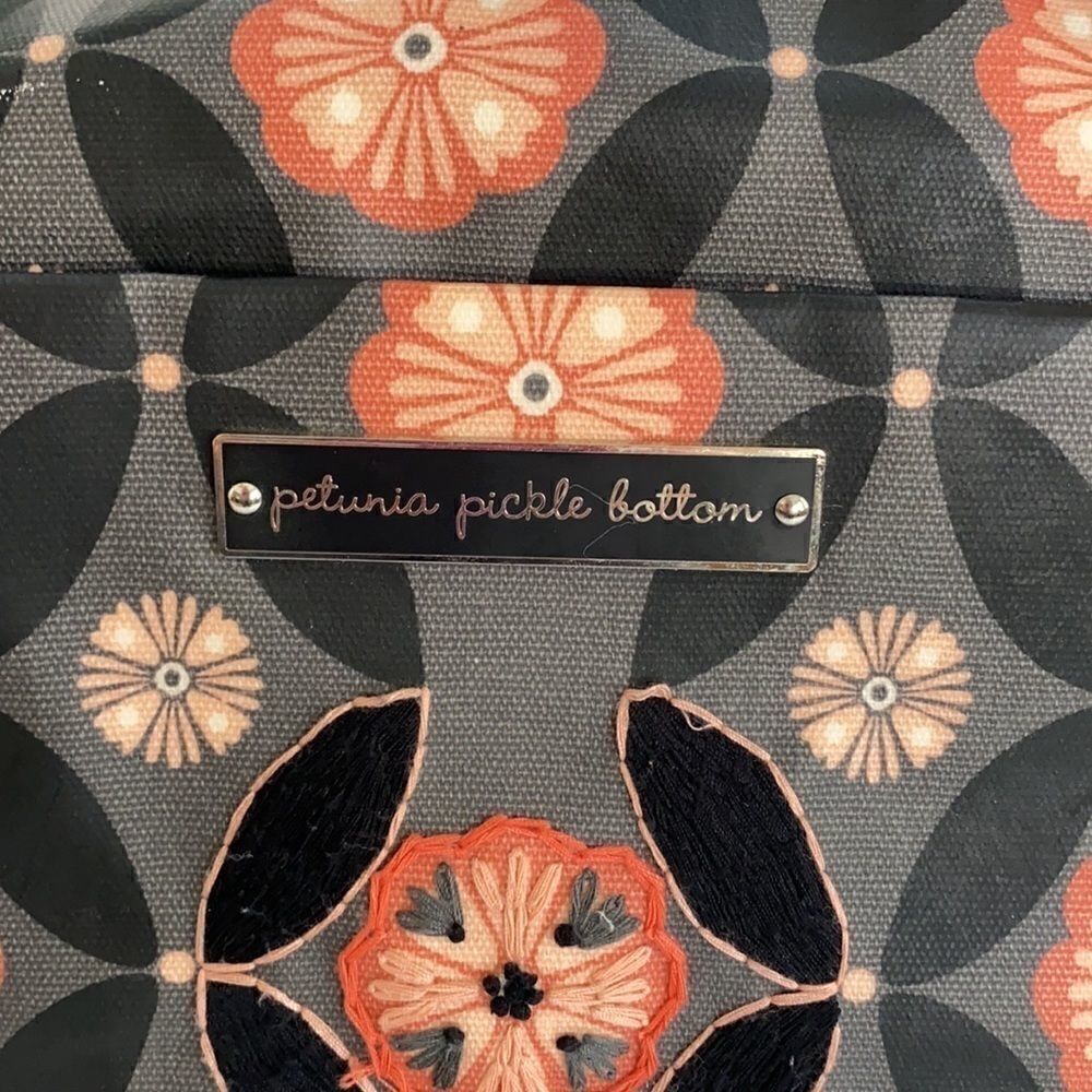 PETUNIA PICKLE BOTTOM TOURING TOTE DIAPER BAG - Picture 7 of 15